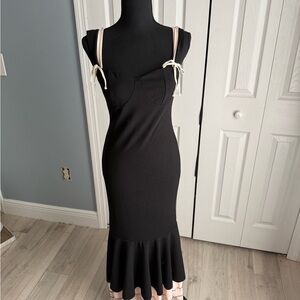 Elegant Black Dress with Pink Straps